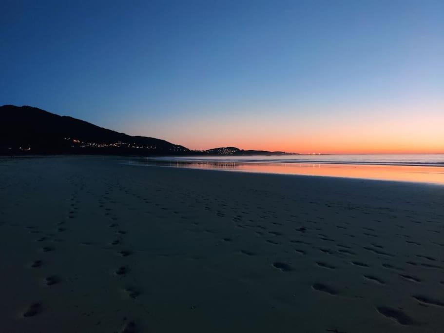 Playa De Carnota Lofts Lejlighed Pedrafigueira Eksteriør billede